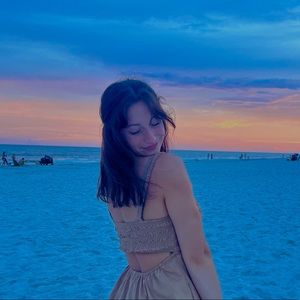 Meet your Posher, Avabelle